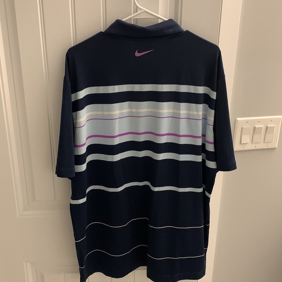 Nike Golf Shirt - Picture 3 of 3